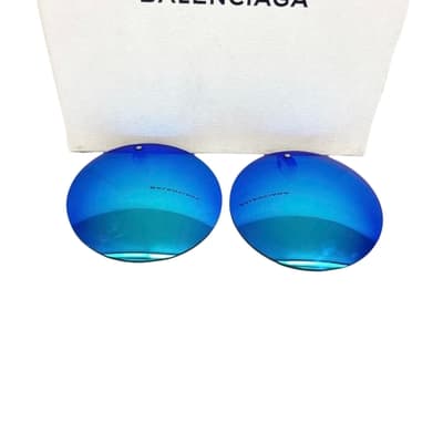 BALENCIAGA 巴黎世家秀款反光鏡片造型夾式耳環(藍色)
