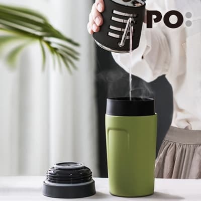 【PO:Selected】丹麥DIY手沖咖啡二件組 (手沖咖啡壺-黑/隨行保溫咖啡杯350ml-綠)