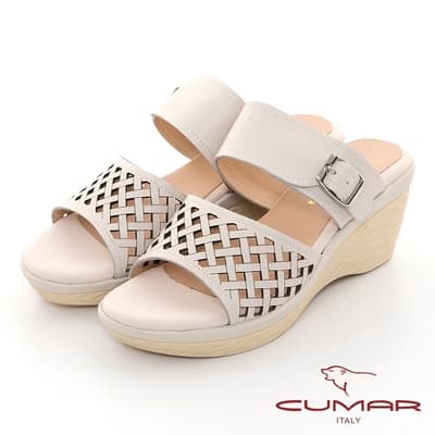 【CUMAR】鏤空皮革楔型涼鞋楔型涼拖鞋-米白